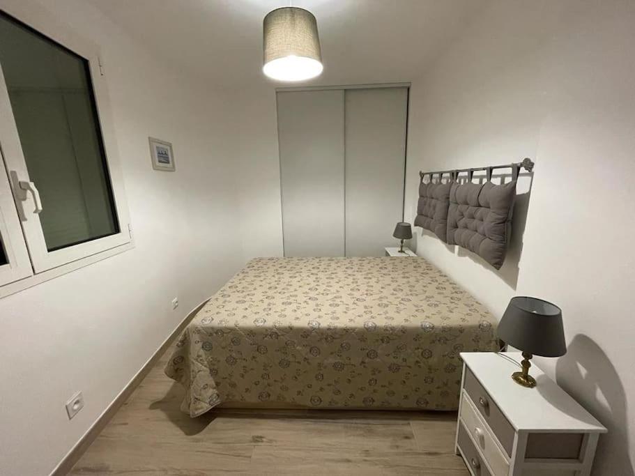 Appartement Bord De Mer Avec Garage ม็องตง ภายนอก รูปภาพ
