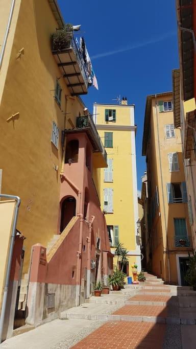 Appartement Bord De Mer Avec Garage ม็องตง ภายนอก รูปภาพ