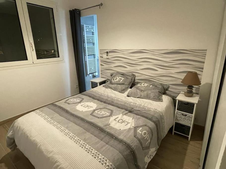 Appartement Bord De Mer Avec Garage ม็องตง ภายนอก รูปภาพ